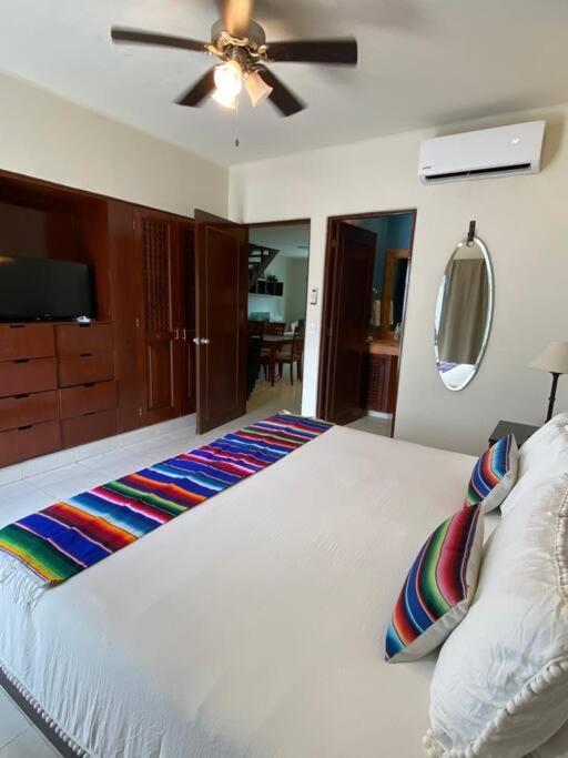Penthouse 2bd 2ba With Private Rooftop And Jacuzzi * Playa del Carmen