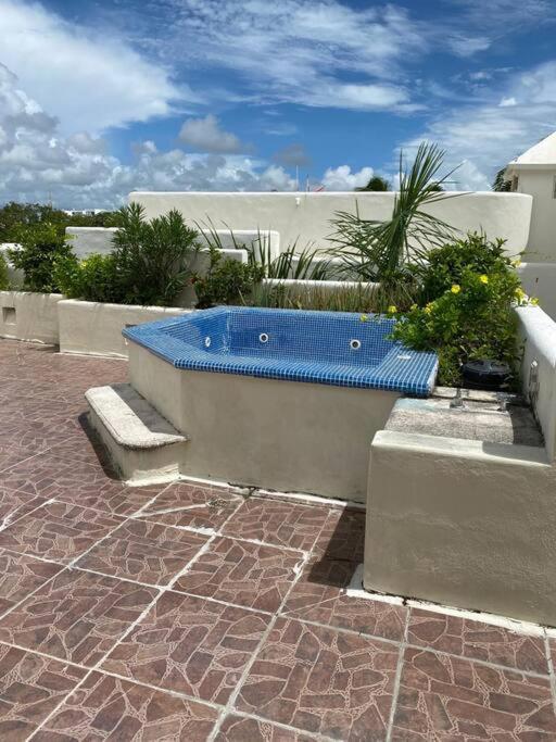 Penthouse 2bd 2ba With Private Rooftop And Jacuzzi